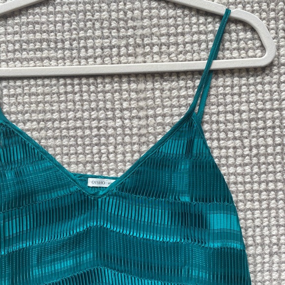 Teal Accordion-Style Metallic Tank - Picture 2 of 5